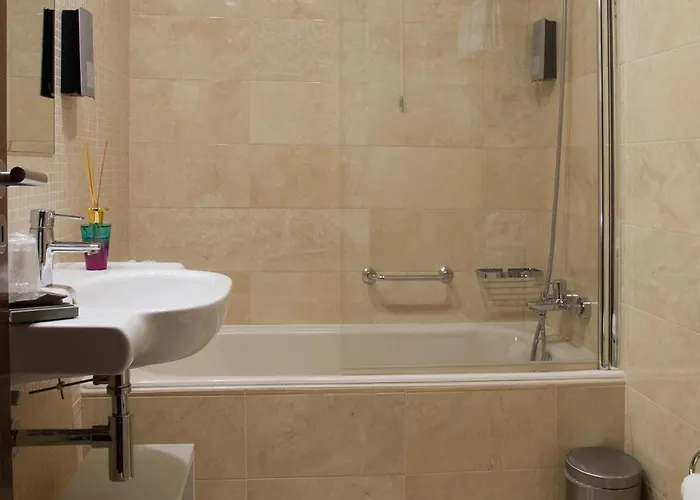 Belem 2* Pombal (Leiria)